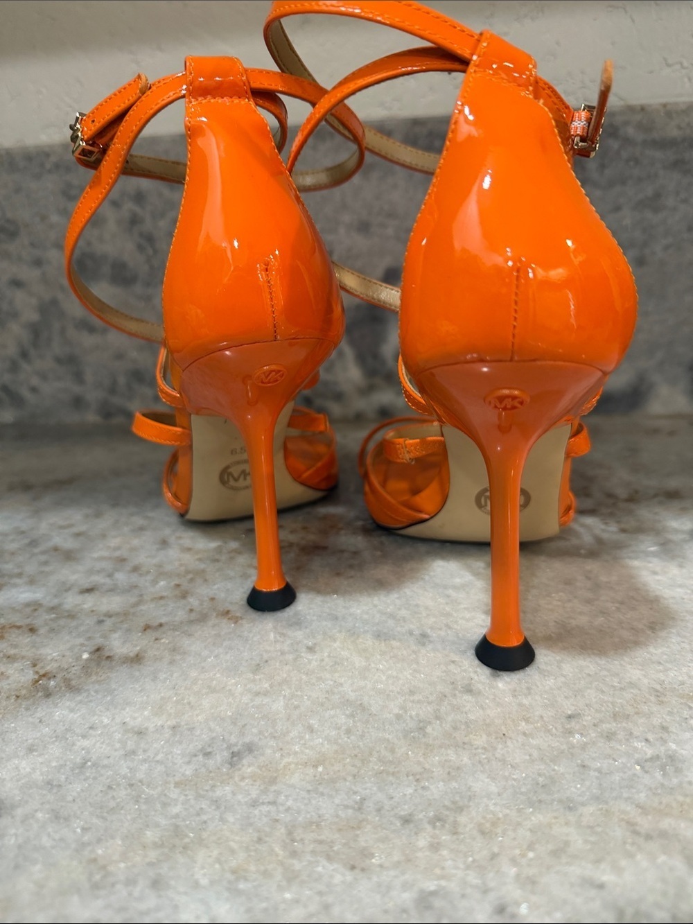 NWT Michael Kors Imani Patent Leather Strappy Orange Sandal - Picture 5 of 7